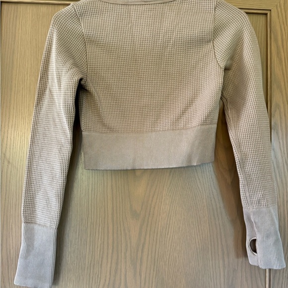 Offline by Aerie Main Squeeze Seamless Waffle Knit Long Sleeve Cropped / Med - Picture 4 of 10